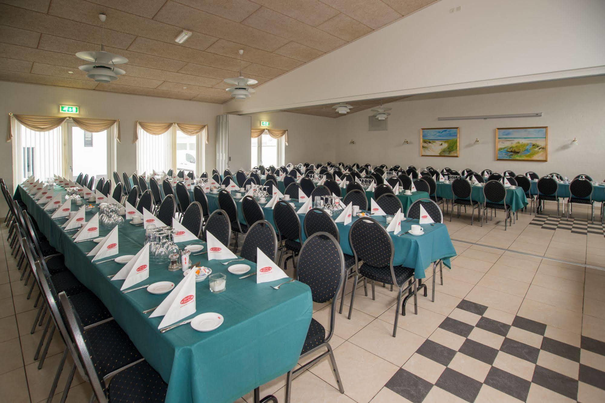 Hotel Hjallerup Kro Extérieur photo